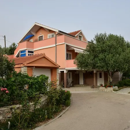 Olive * Jovici (Zadar)