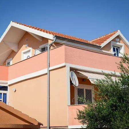 Olive Apartmán *